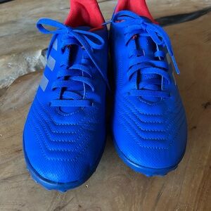 Adidas Predator Tango 19.4 Silver/Bold Blue/Red Indoor Soccer Cleats